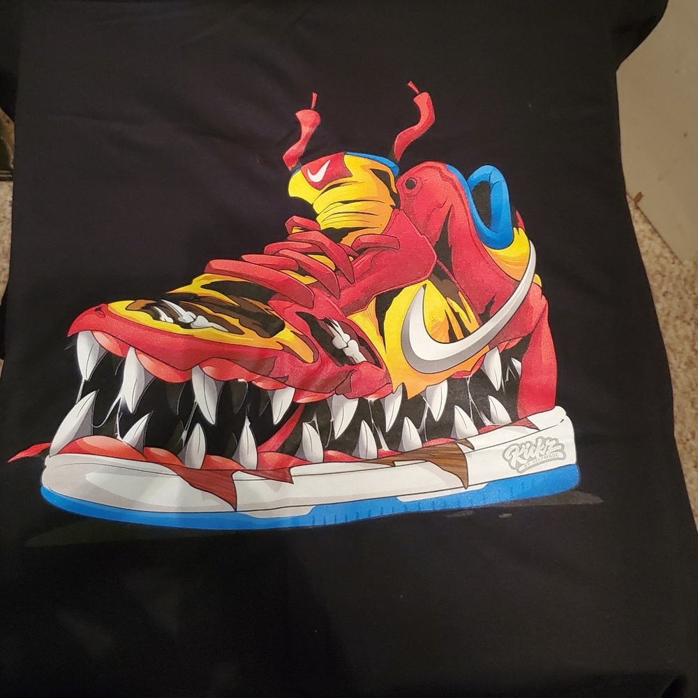 New- Bart Sb Sneakerheadz Custom Black Tee - XL